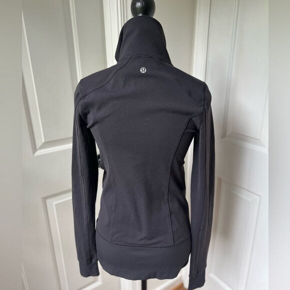 Lululemon Nice Asana Jacket *Ruffle Full Zip Black Jacket Size 4 - Picture 4 of 5